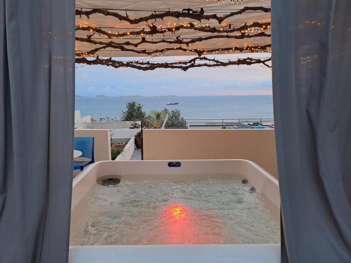 מרסיי Les Suites Love 3 Spa Vue Mer Piscine מראה חיצוני תמונה